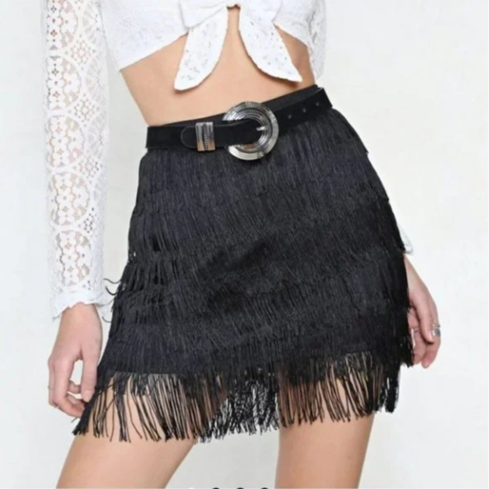 Black Fringe Mini Skirt (EUC) - NASTY GAL (L) ❧